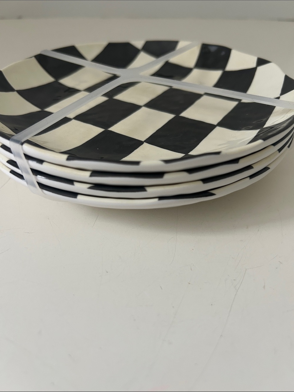 Set of 4 Black and White Checkered Melamine Mini Dessert & Appetizer Plates NEW - Picture 6 of 7